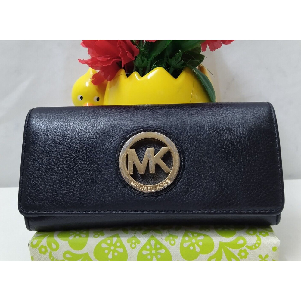 Michael Kors Black Leather Credit Card Bifold Leather Wallet